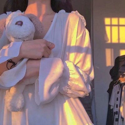 所以……和黑粉结婚了